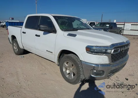 2025 Ram 1500 Big Horn 4X4 5'7 Box from USA, damaged, VIN 1C6SRFFP4SN581523